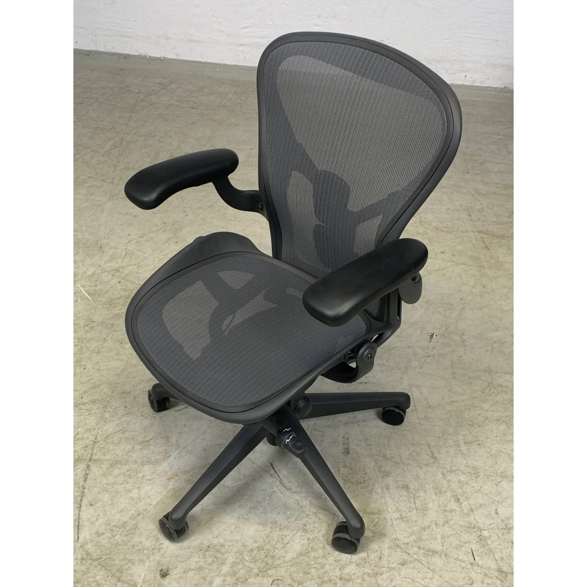 Aeron fra Herman Miller i Graphite, type B - Image 5