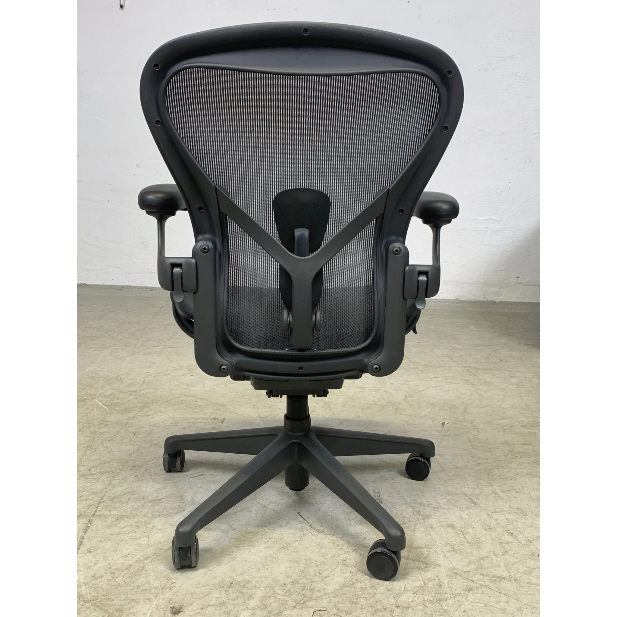 Aeron fra Herman Miller i Graphite, type B - Image 6