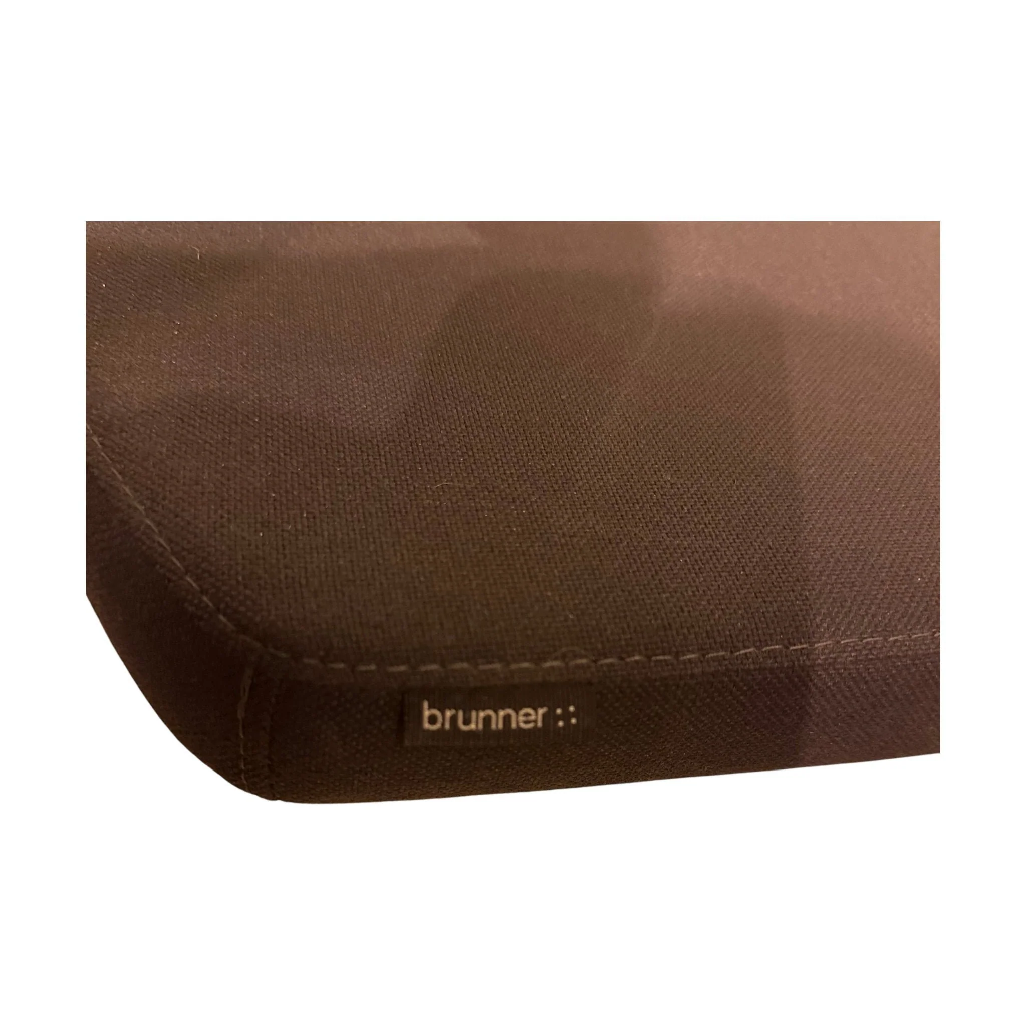 Brunner Fina Soft møteromsstol, svart mesh og krom ben - Image 7