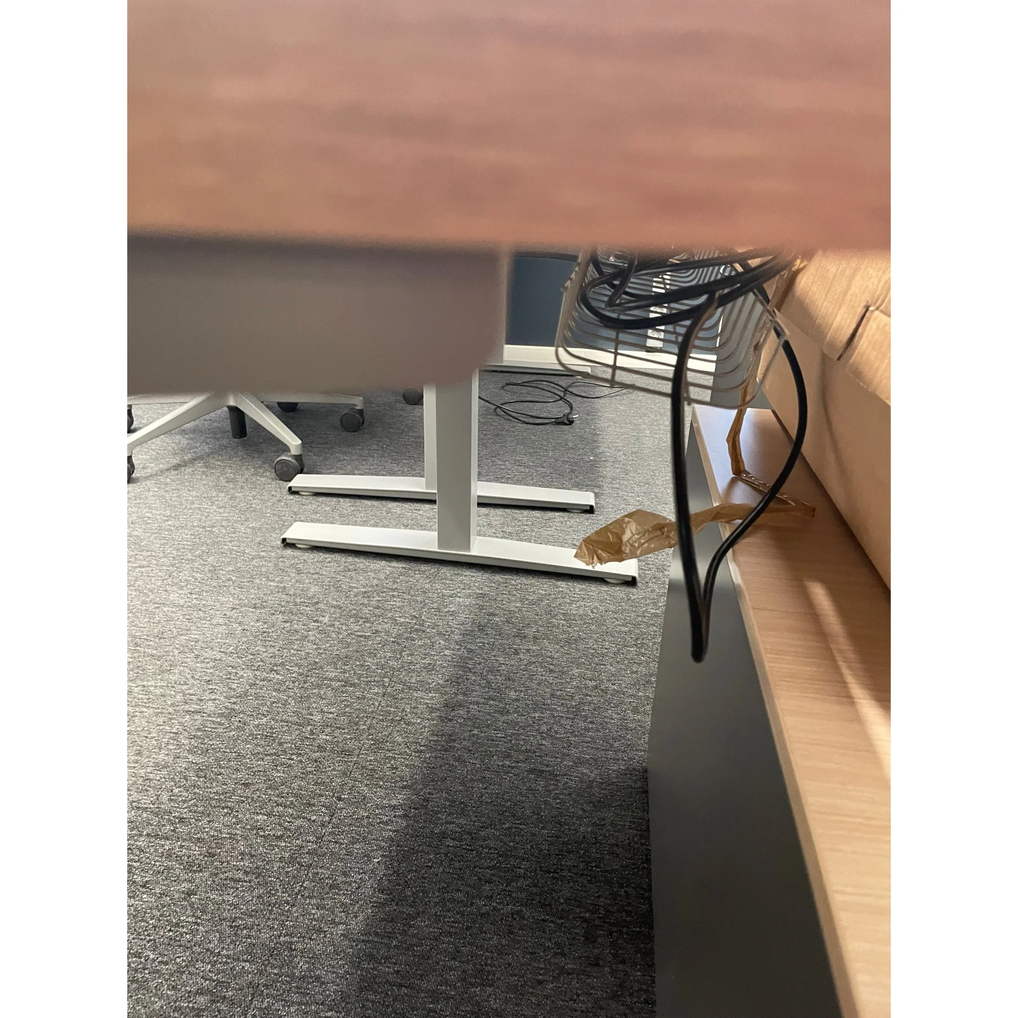 EFG elektrisk hev/senk skrivebord, trefarget, 140x80 cm - Image 5