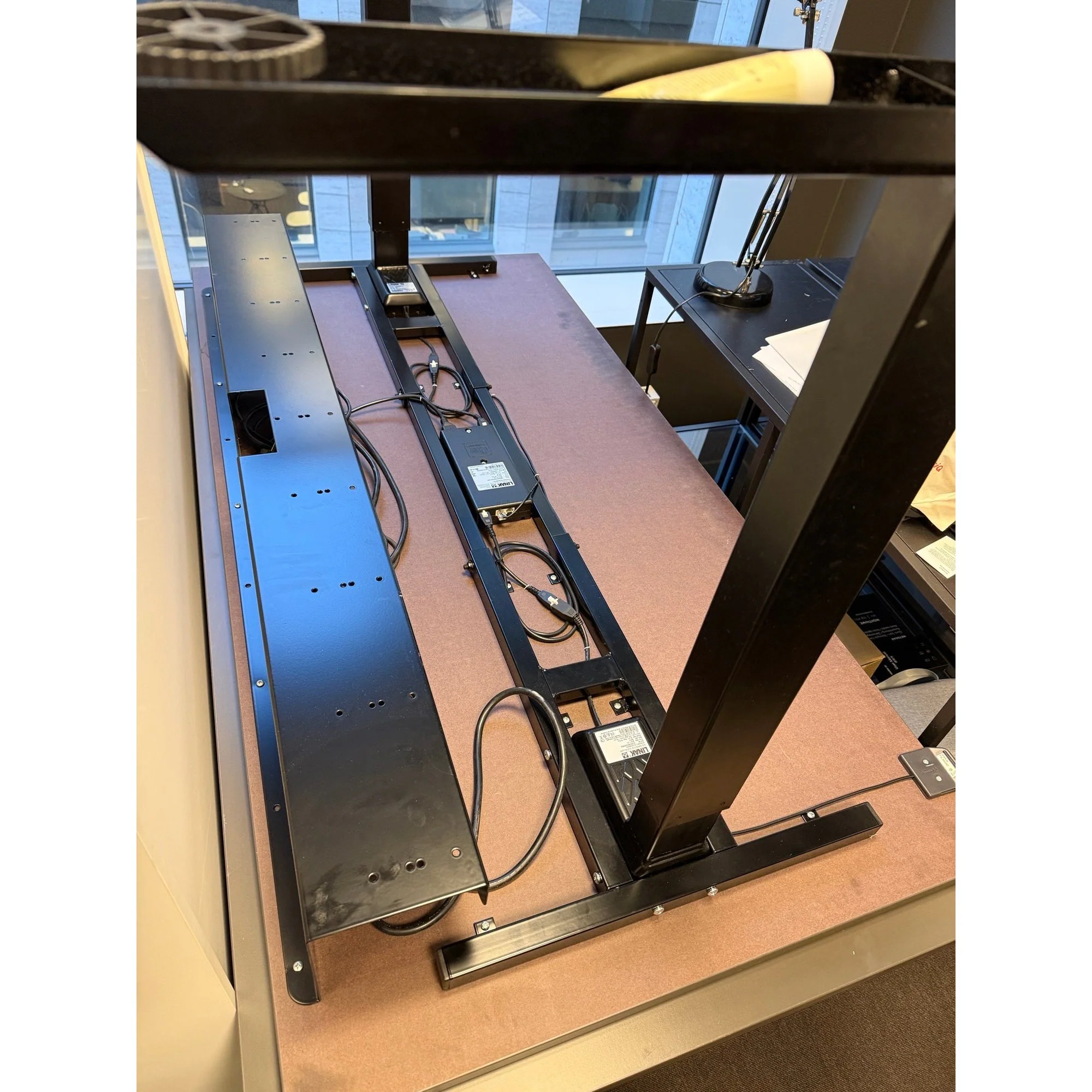 Elektrisk hev/senk bord sort understell - Image 2
