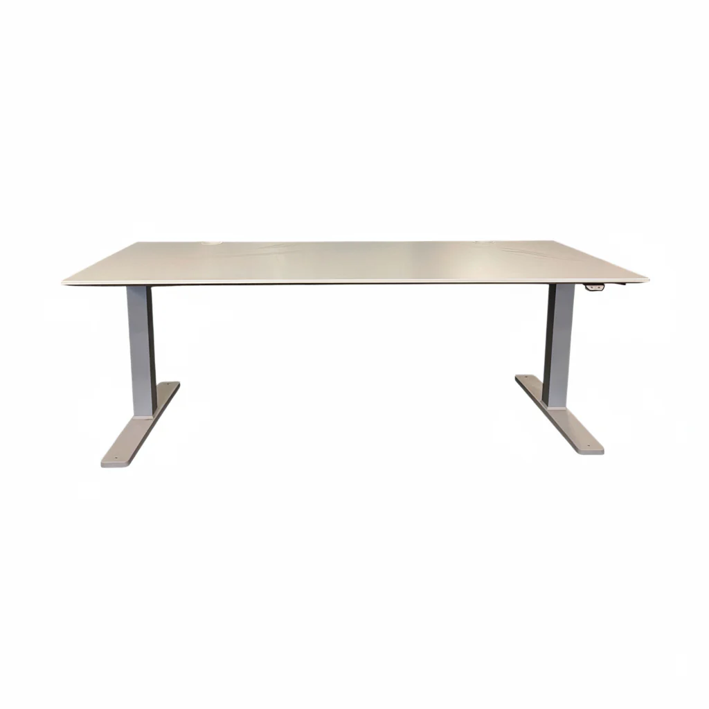 Elektrisk hev/senk skrivebord fra Kinnarps, hvit, 180x80 cm