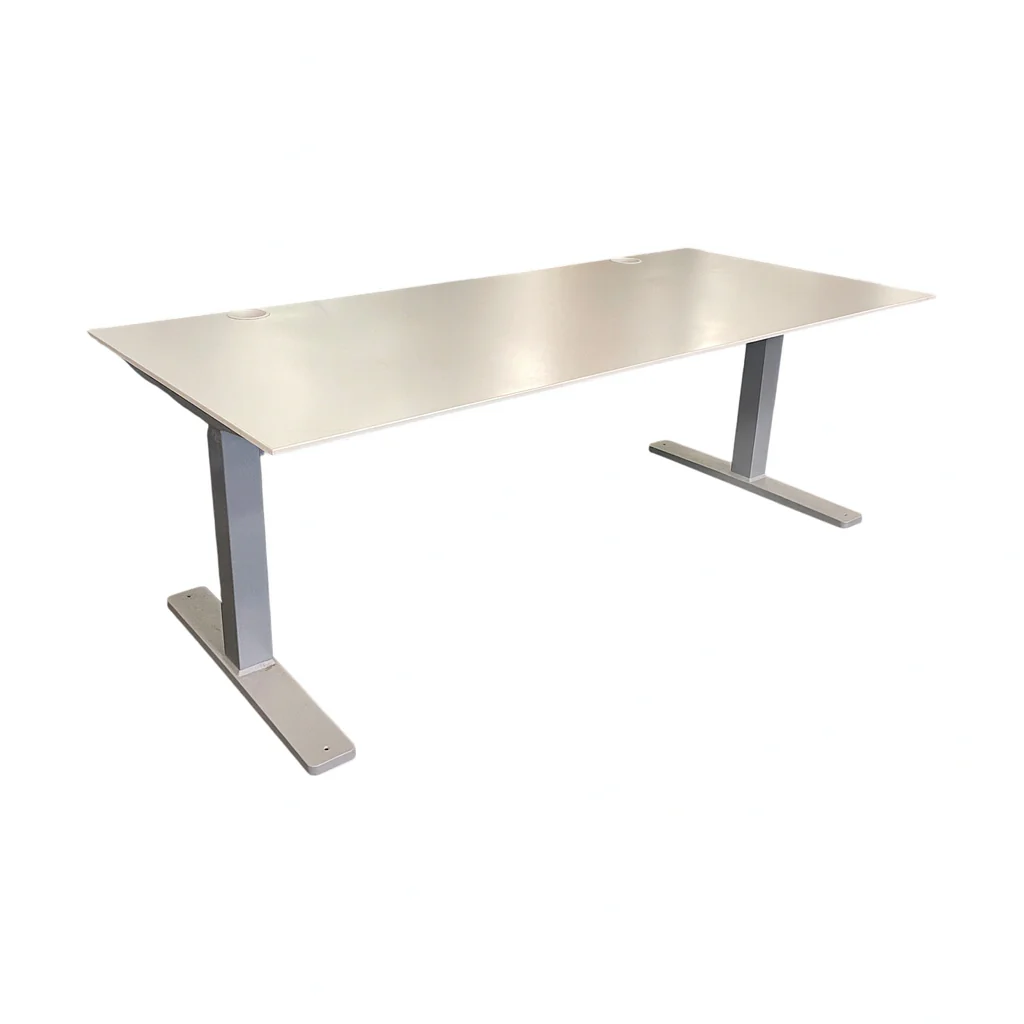 Elektrisk hev/senk skrivebord fra Kinnarps, hvit, 180x80 cm - Image 4