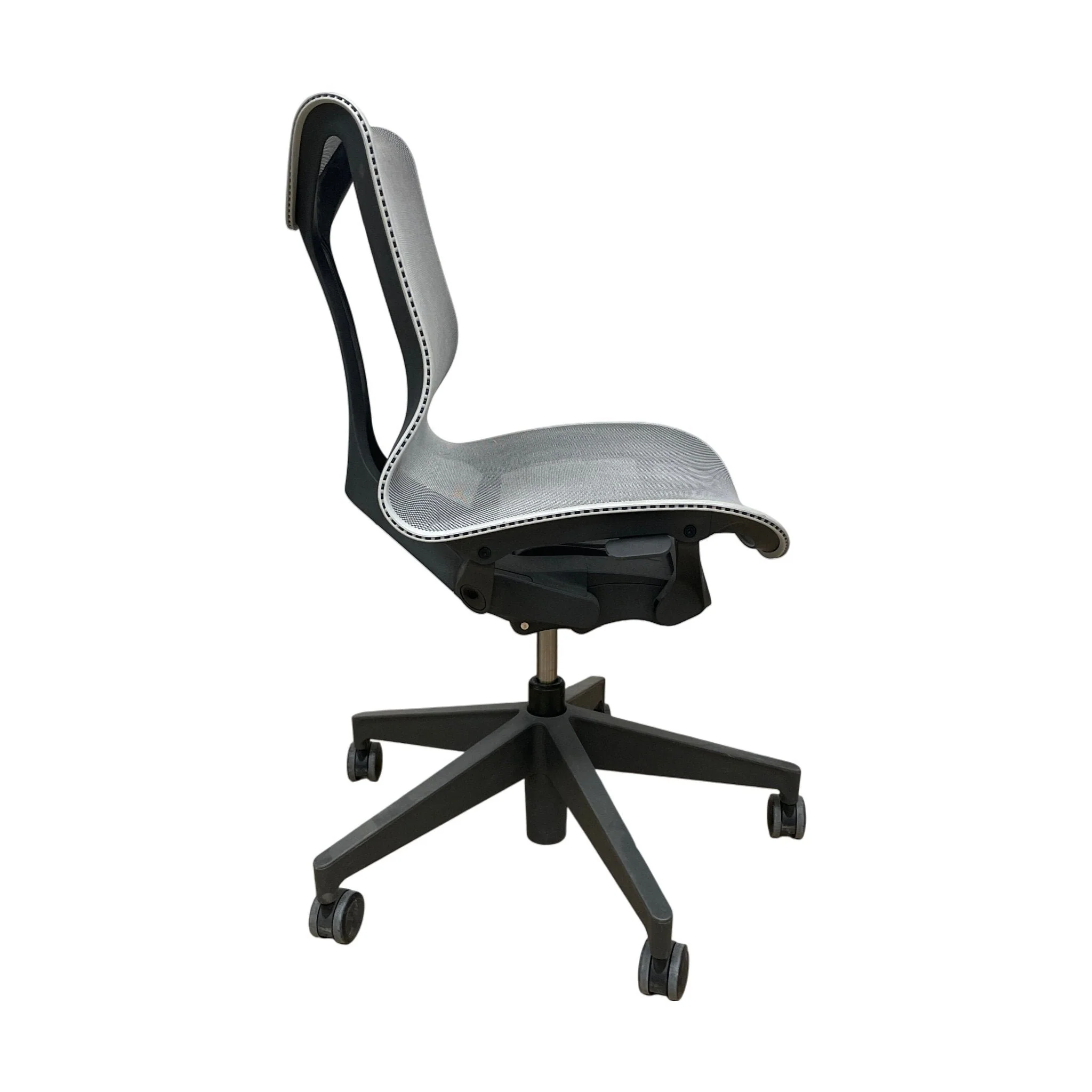 Herman Miller Cosm kontorstol, Glacier, Low Back uten armlener - Image 2