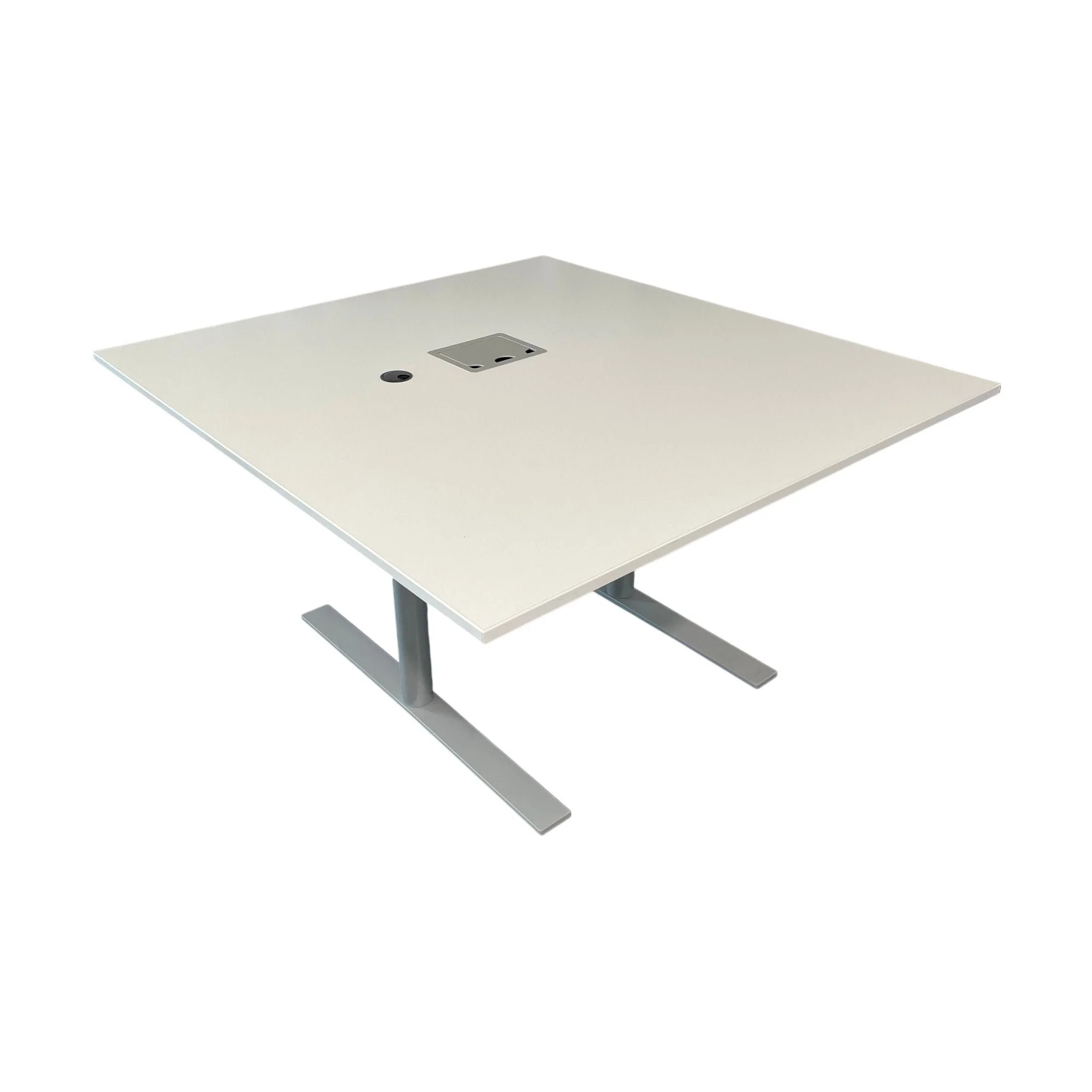 Kinnarps Oberon møtebord, hvit, 140x130 cm - Image 3