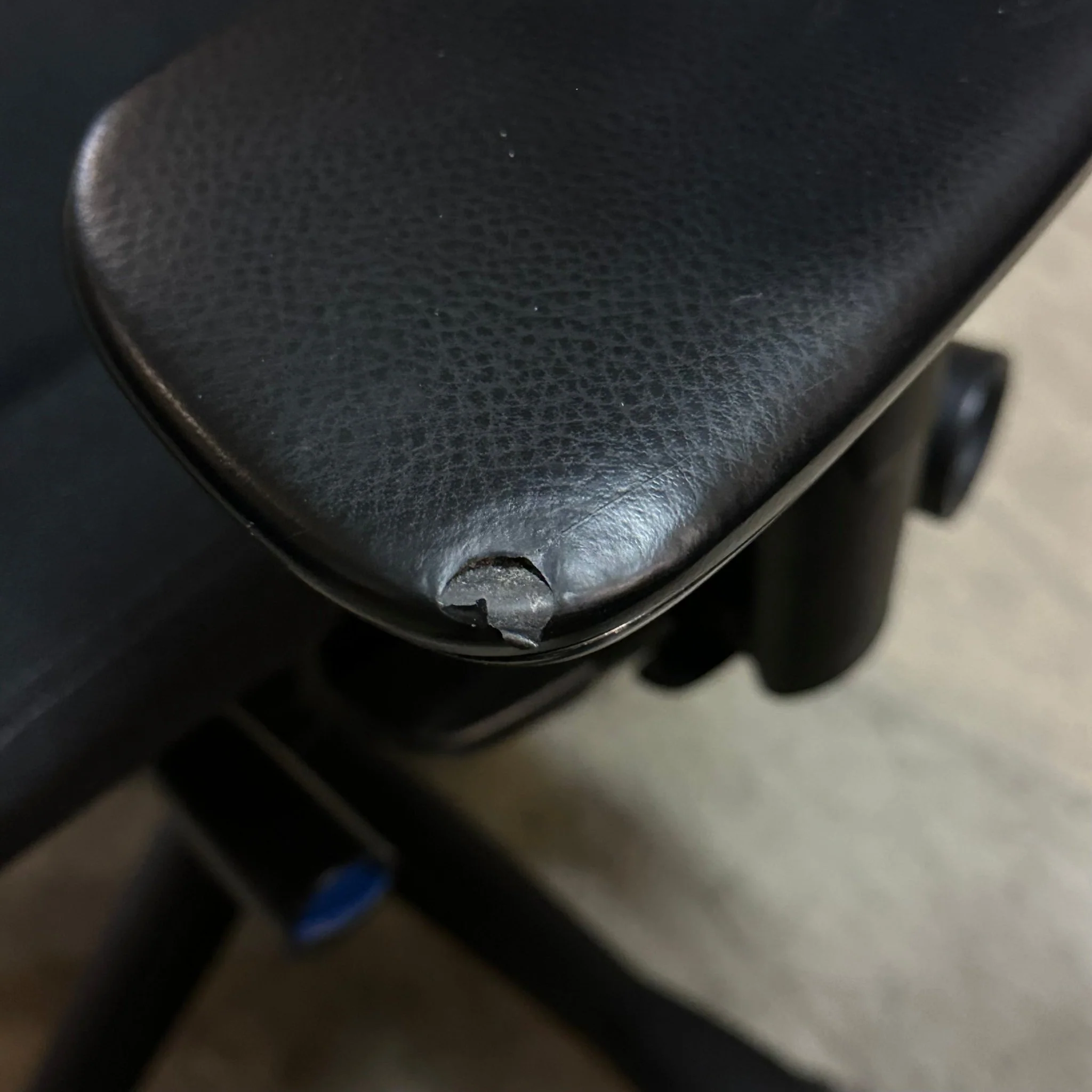 Kinnarps Synchrone 9000, grÄ ramme pÄ rygg - Image 6
