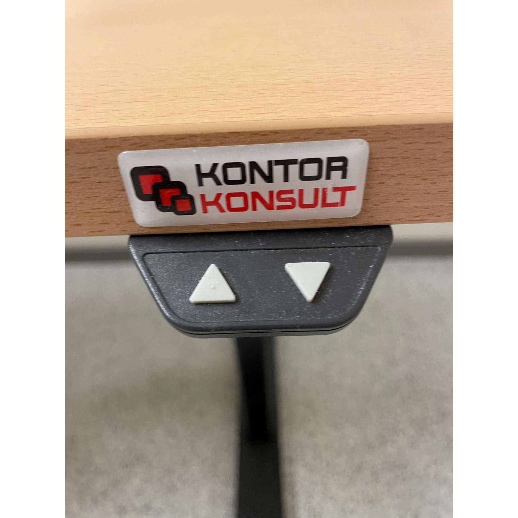 Kontor Konsult elektrisk hev/senk skrivebord, trefarget, 200x190 cm - Image 4