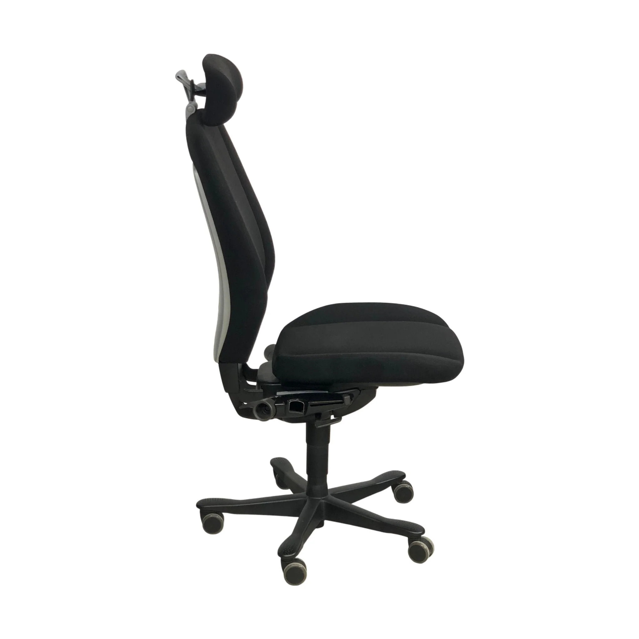Kontorstol fra Kinnarps, Synchrone 9000, svart - Image 3