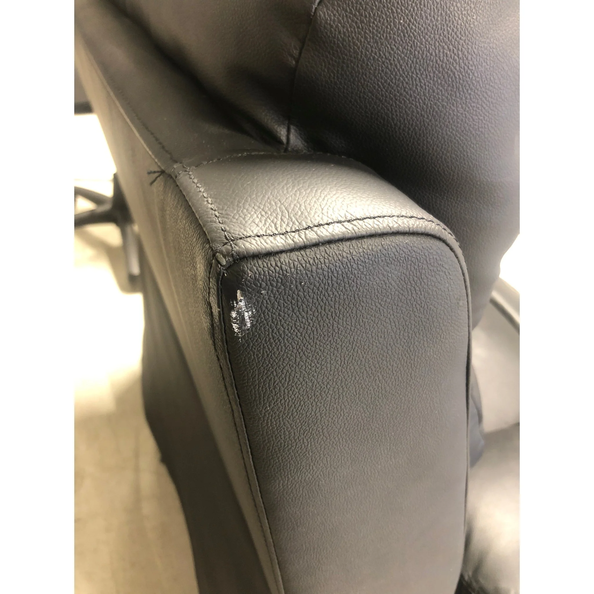 Mayfield lenestol fra A-Møbler, hud/PVC, med recliner-funksjon - Image 2