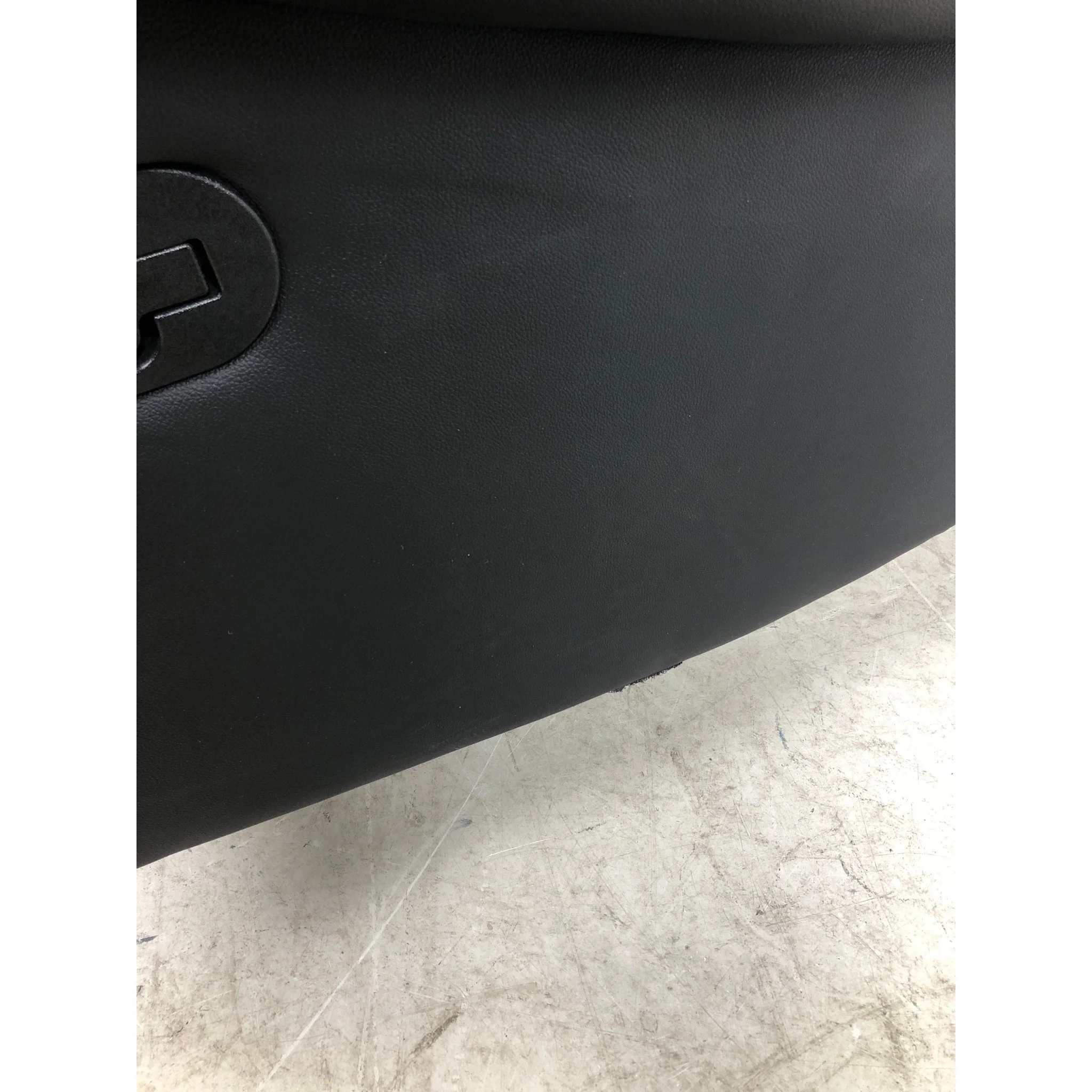 Mora 3-seter sofa fra A-Møbler, sort hud/PU - Image 4