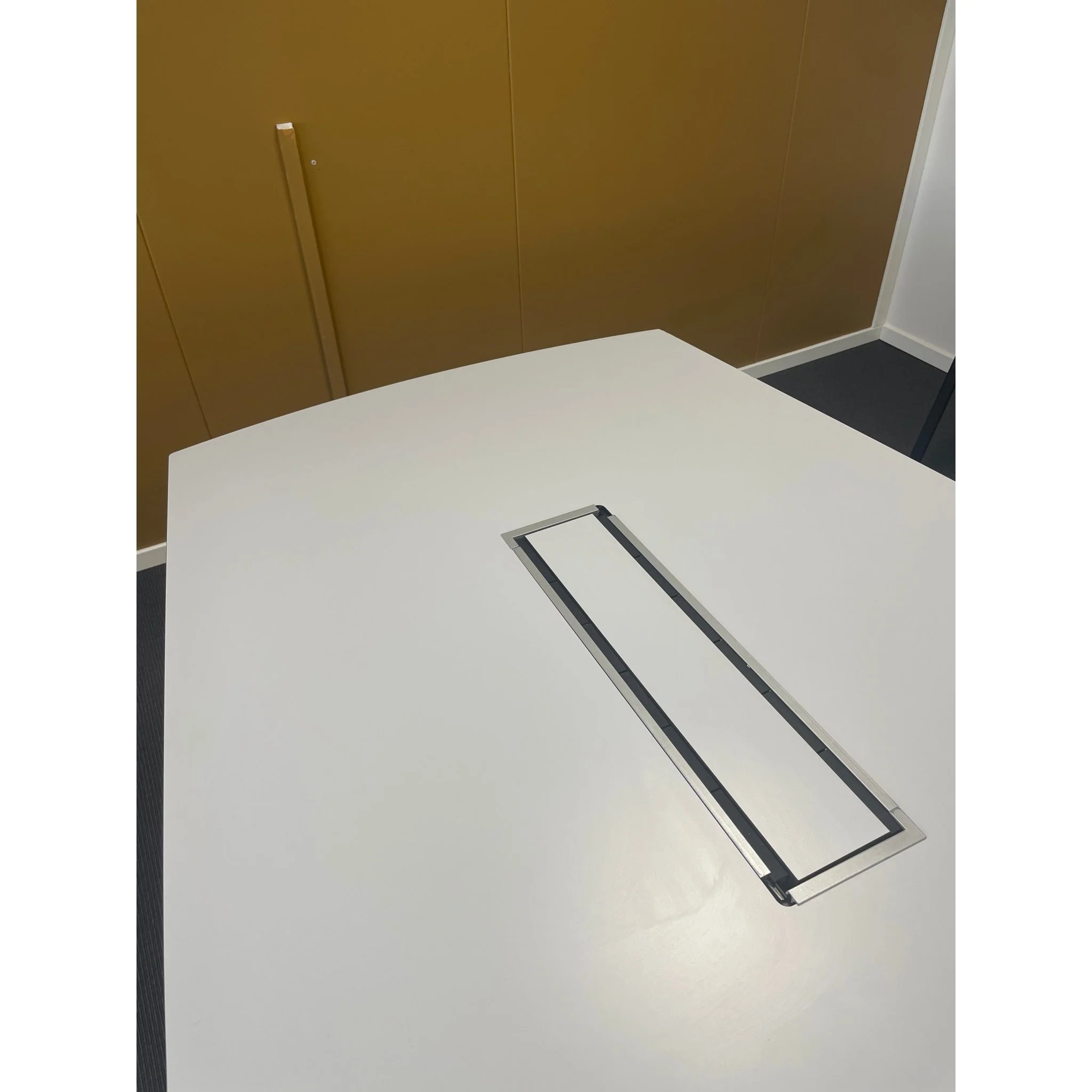 Møtebord grå med svart kant, 438x136 cm - Image 15
