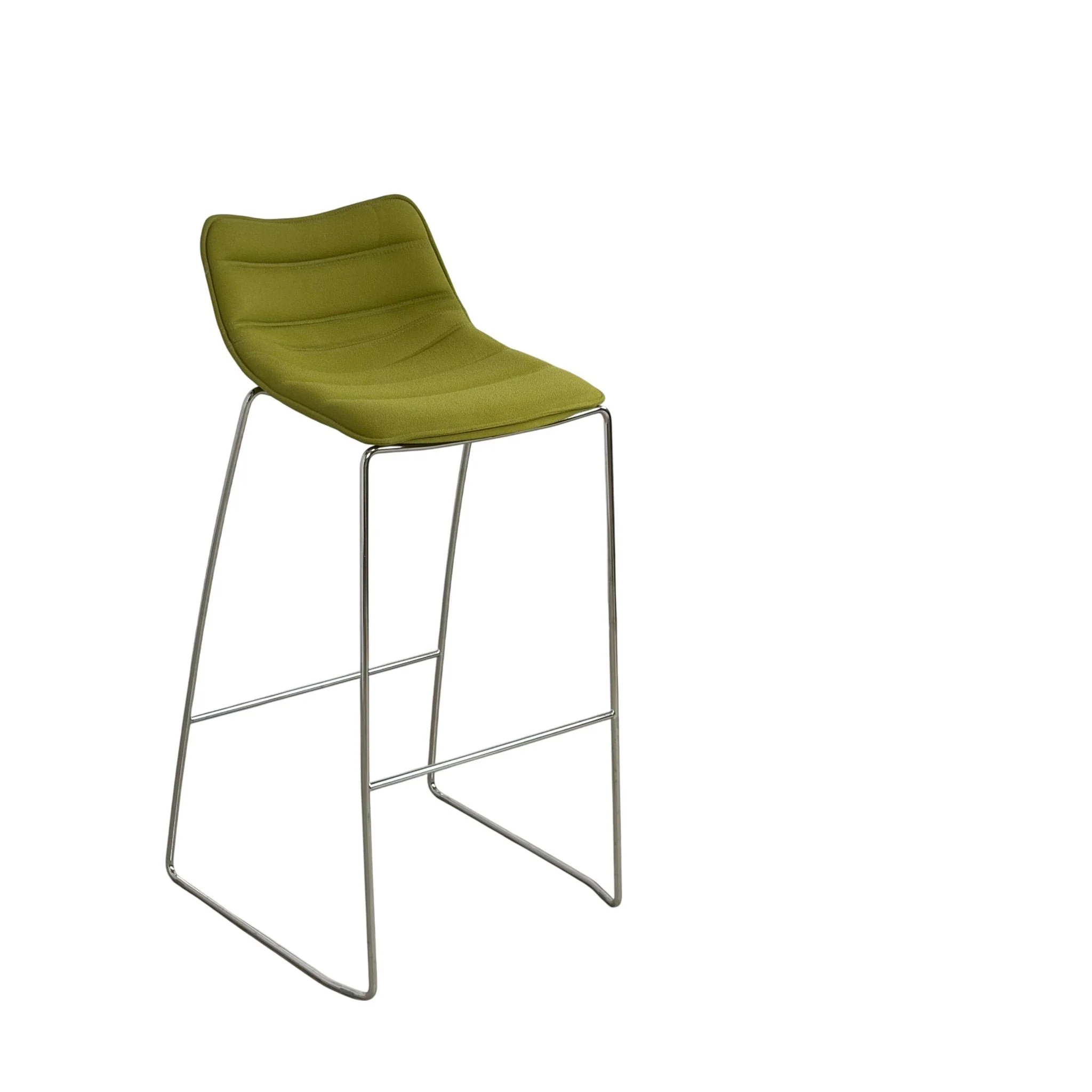 S10 barstol fra Cube Design, grønn, 77 cm høy - Image 3