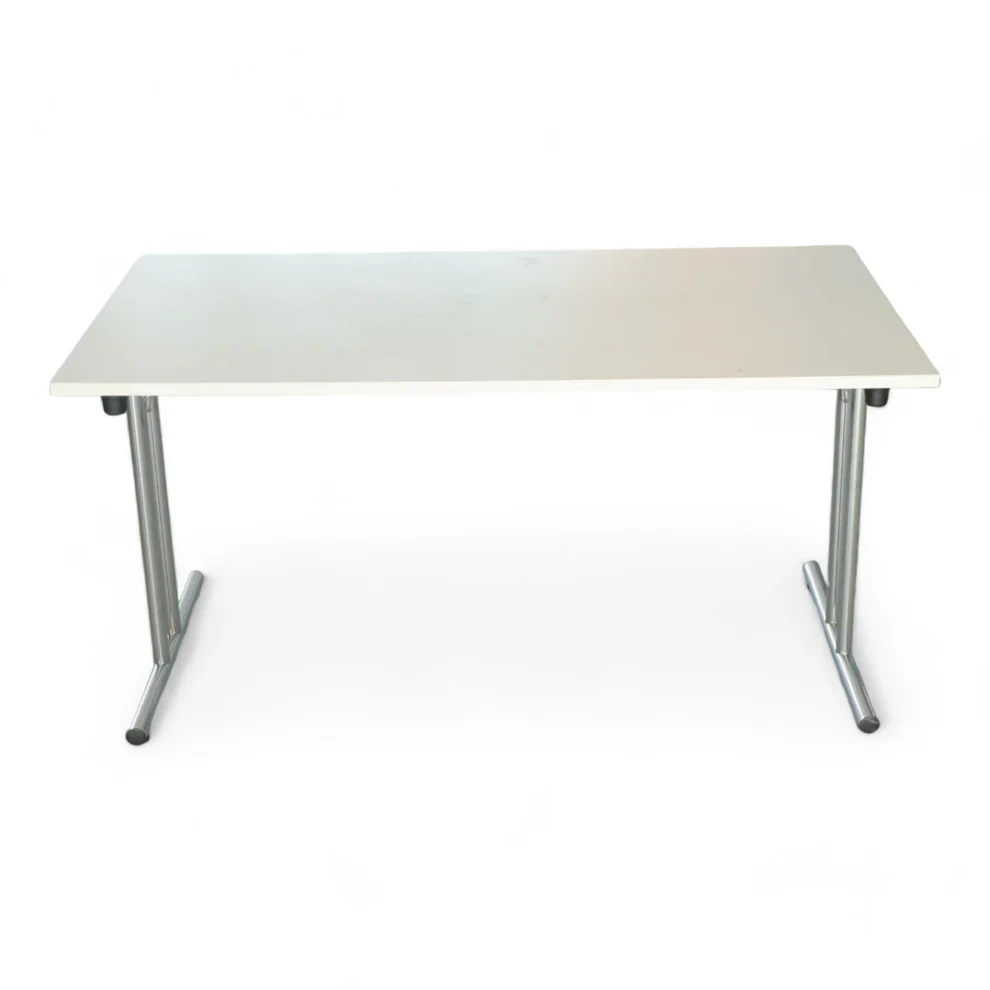 Sammenleggbare bord fra Kinnarps, hvit 140x80 cm