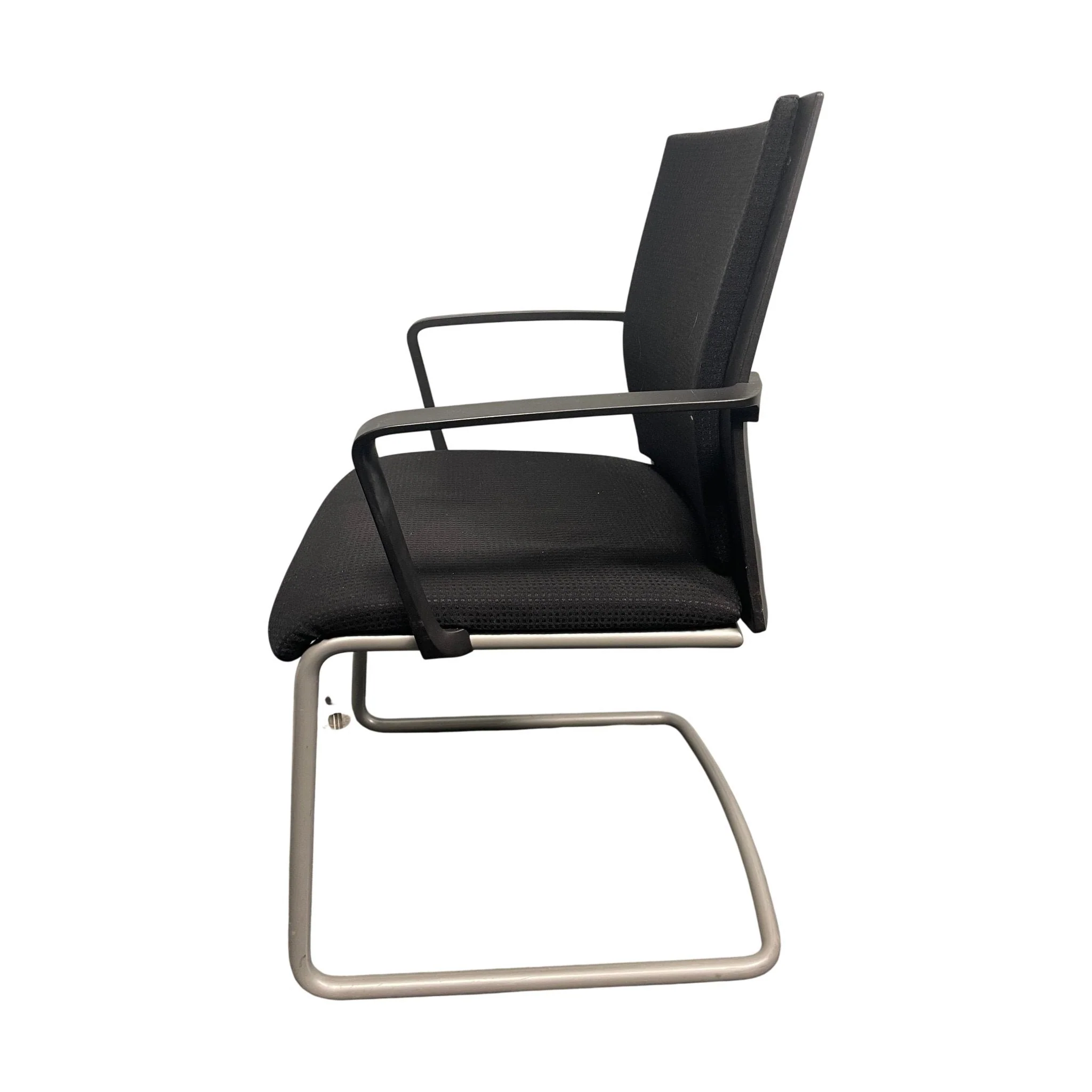 Sarb konferansestol fra Steelcase, svart stoff, med armlener - Image 4