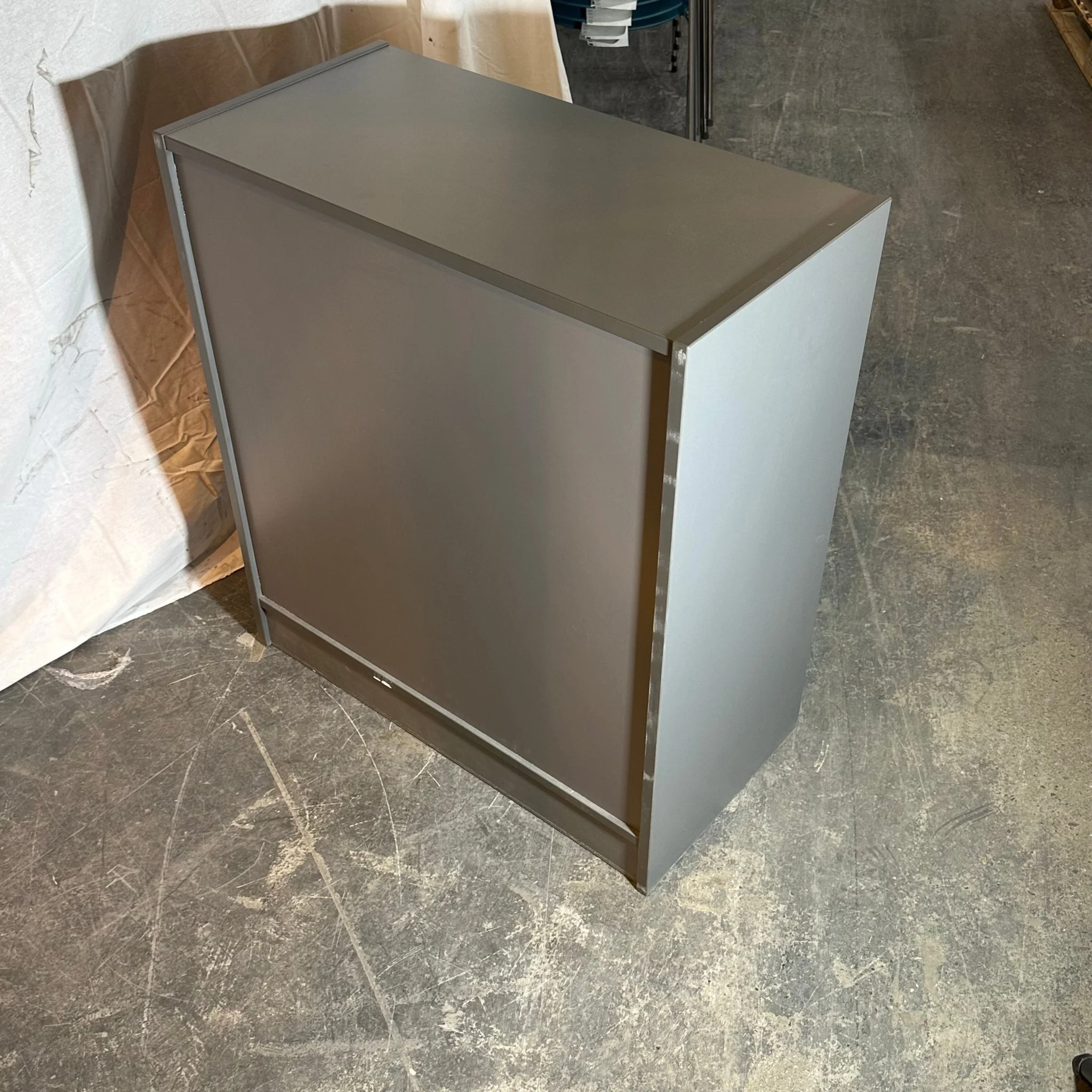 Skap fra Aarsland, grå med tredør, 80 cm - Image 4